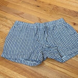 Old Navy Navy and White Striped Men's Shorts